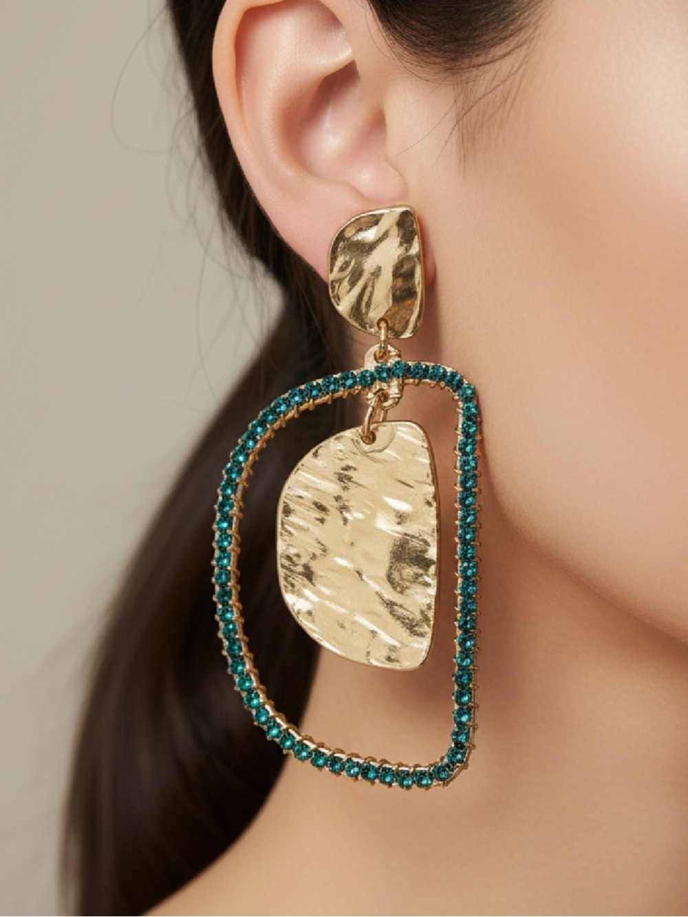 Glam Earrings Emerald Green